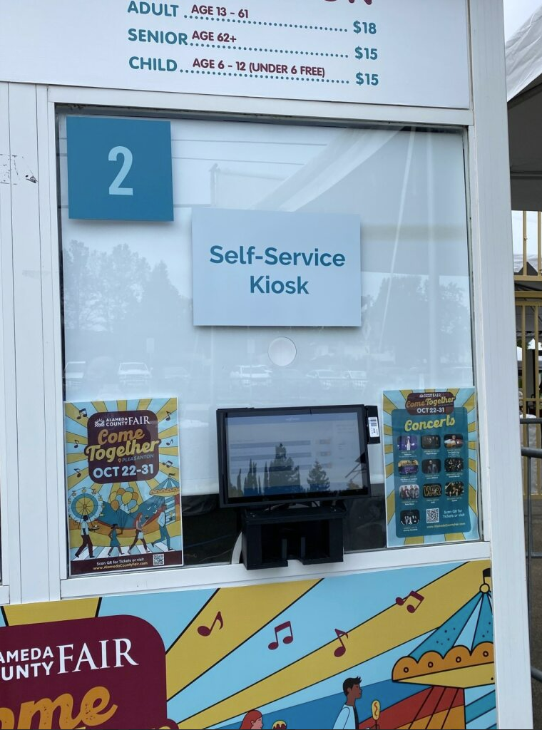 photo of chainway scanner with buttons labeled