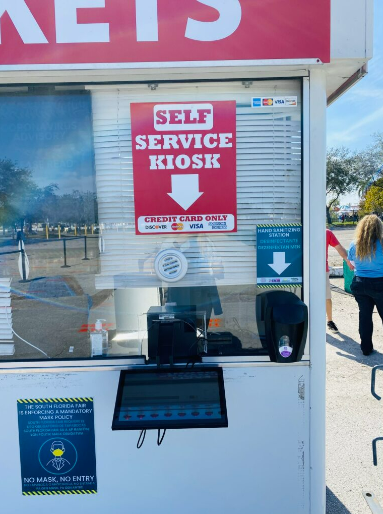 photo of chainway scanner with buttons labeled