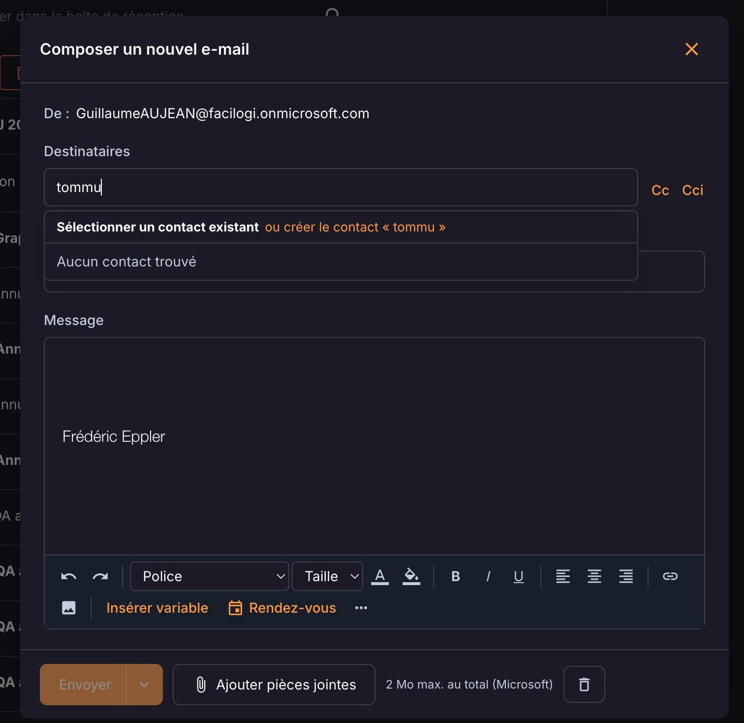 La fenêtre « Composer un nouvel e-mail » : un destinataire inconnu se crée à la volée avec « créer le contact ».