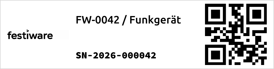 Beispiel eines 80 × 20 mm Inventar-Etiketts mit Logo links, Nummer und Seriennummer in der Mitte und QR-Code rechts