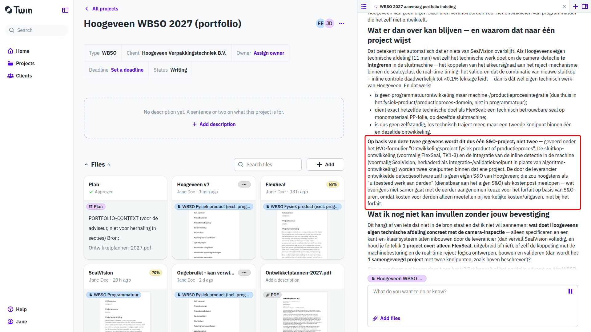 Het antwoord van de assistent met de alinea die van de twee ontwikkelingen één S&O-project maakt in plaats van twee, omkaderd
