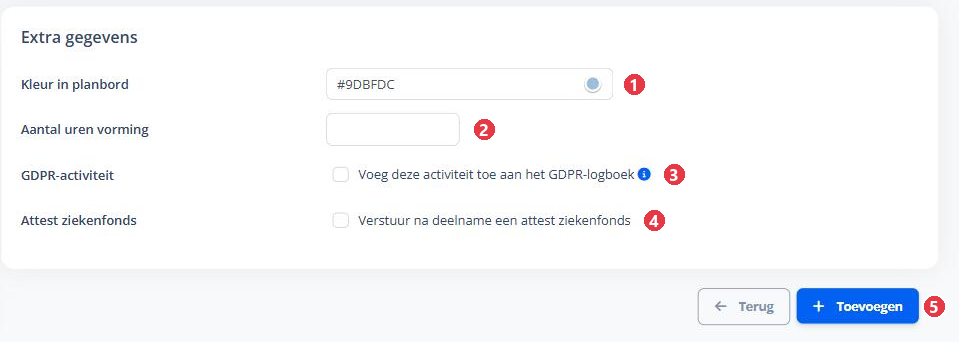 De kaart Extra gegevens met kleur, uren vorming, GDPR en attest ziekenfonds