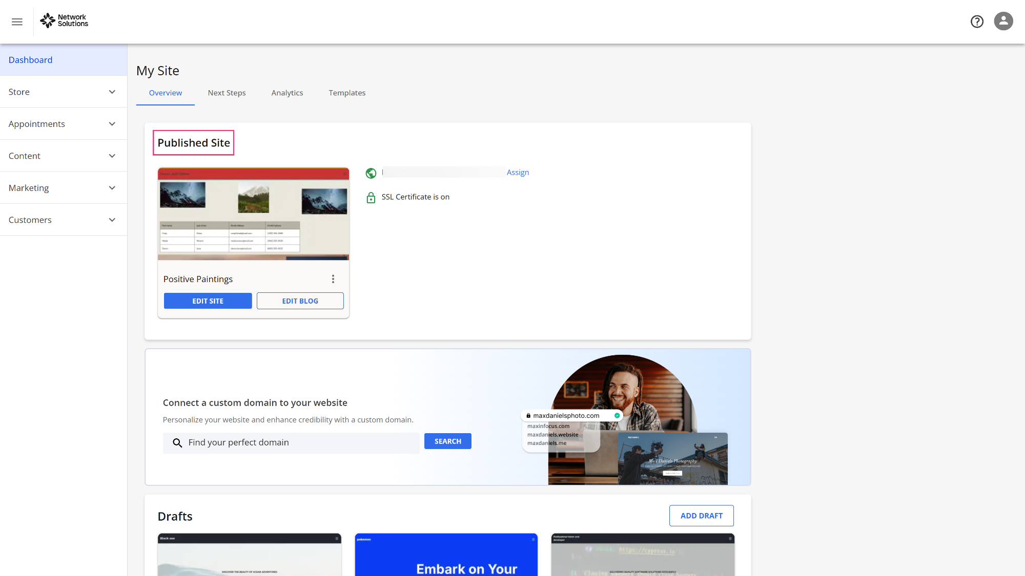Published Site section in Websites Dashboard showing the connected domain name as a clickable link.