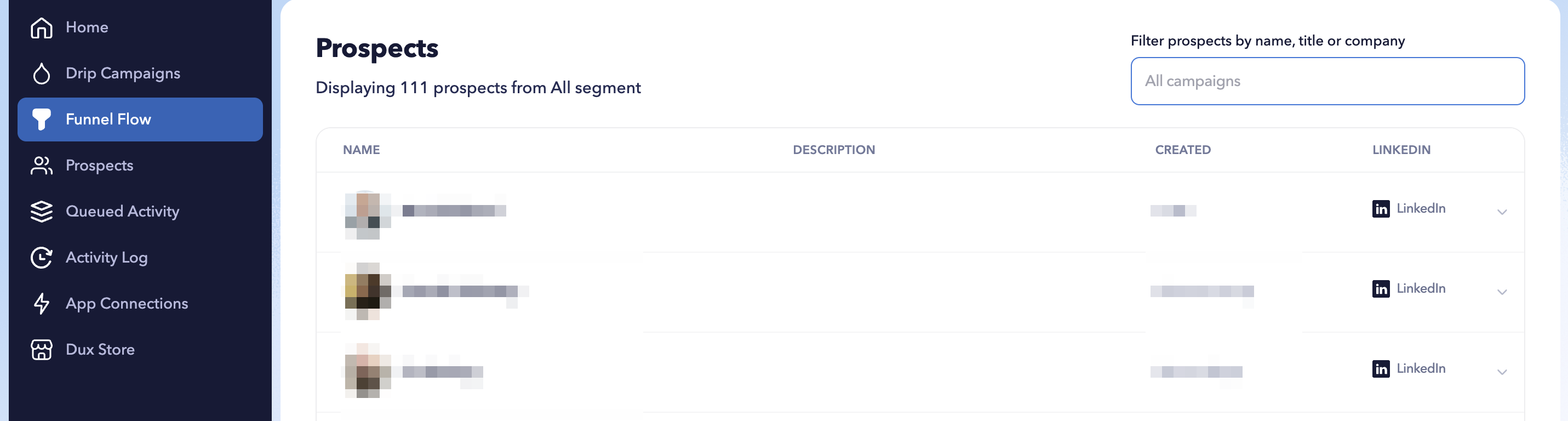 Prospects panel displaying enrolled LinkedIn profiles and campaign progress.