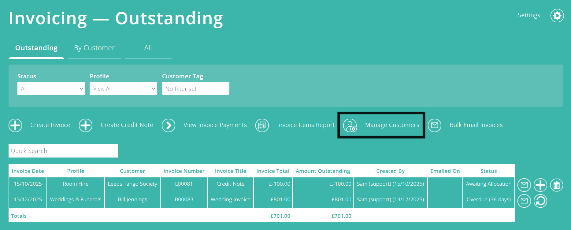 ExpensePlus screenshot of the Invoicing screen, highlighting 'Manage Customers'