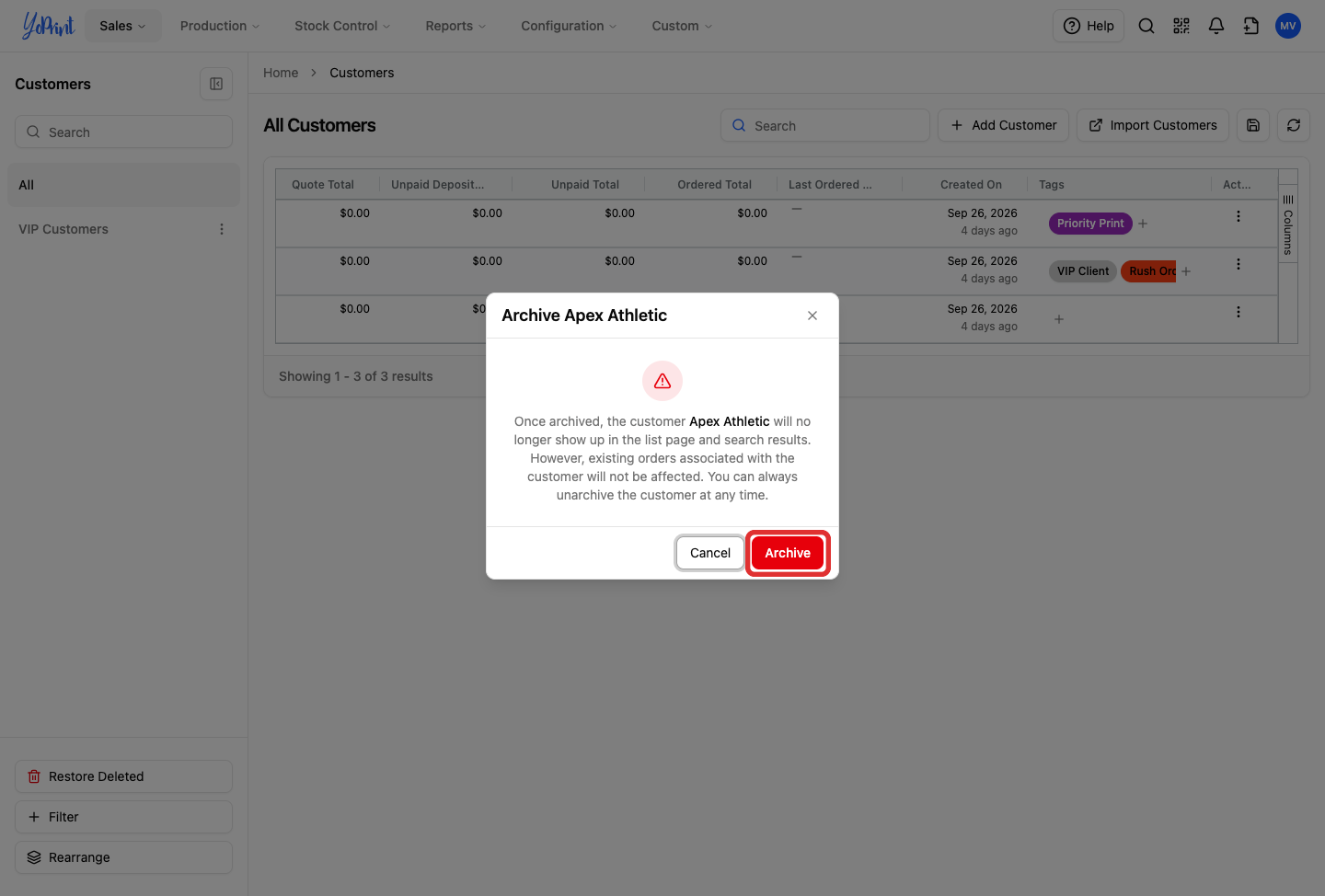 Archive button outlined in archive customer confirmation dialog