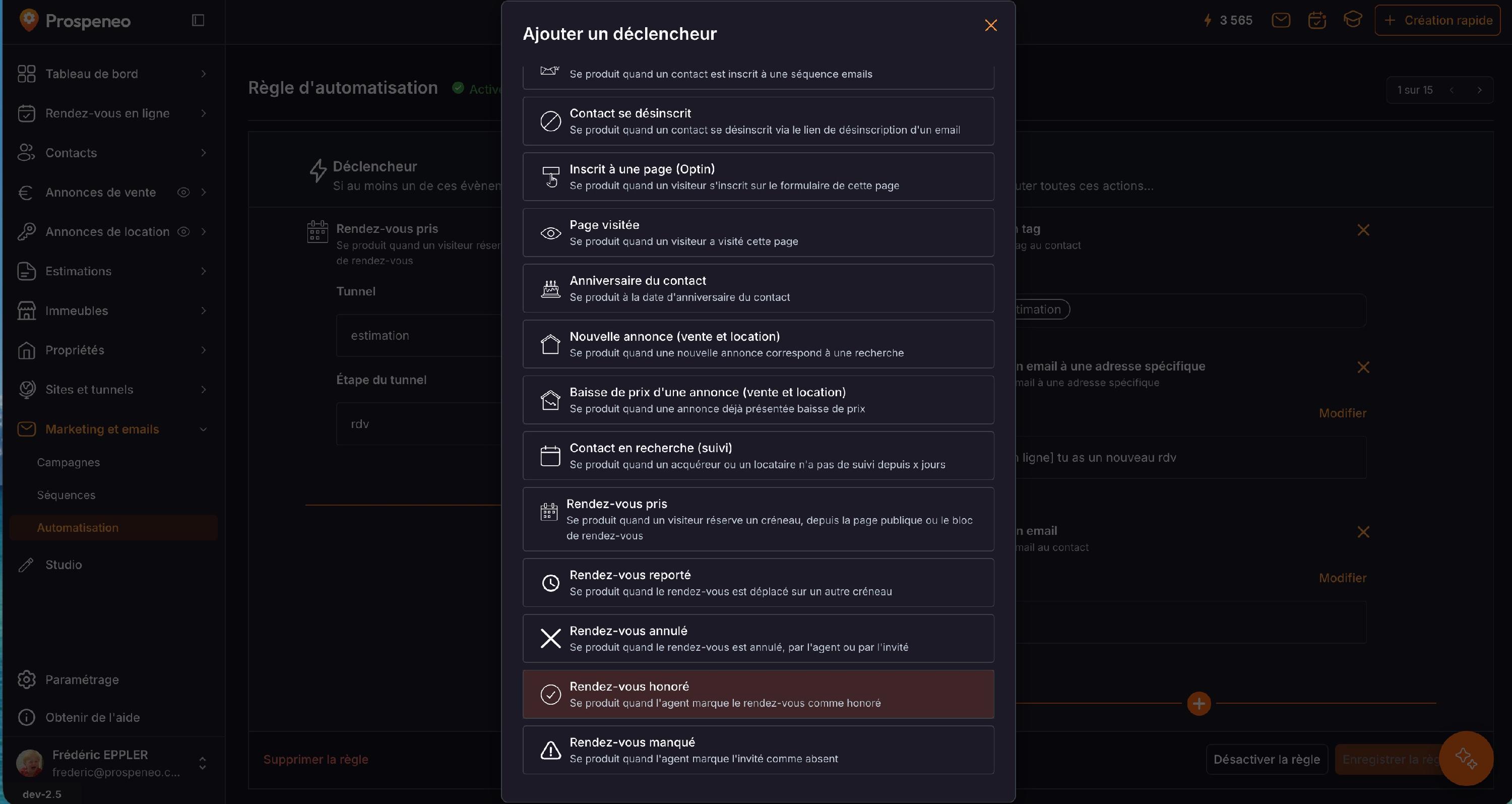La fenêtre « Ajouter un déclencheur » : les cinq derniers concernent les rendez-vous en ligne, « Rendez-vous pris », « reporté », « annulé », « honoré » et « manqué ».