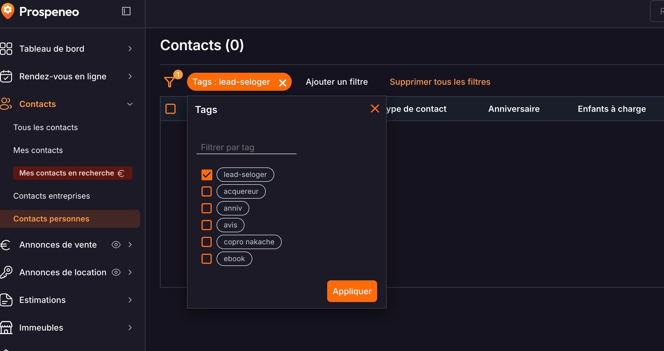 La liste des contacts filtrée par tag : « Ajouter un filtre », puis le tag coché dans le filtre « Tags » et « Appliquer ».