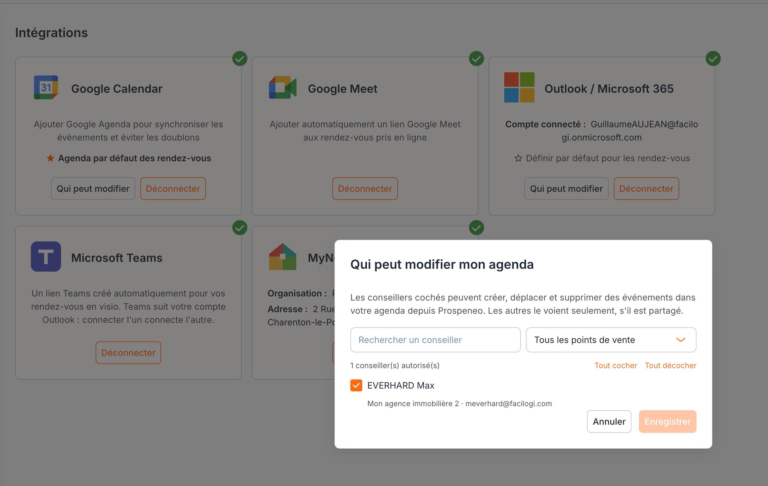 La fenêtre « Qui peut modifier mon agenda », ouverte depuis le bloc Google Calendar des Intégrations : recherche par nom, filtre par point de vente, conseillers autorisés cochés.