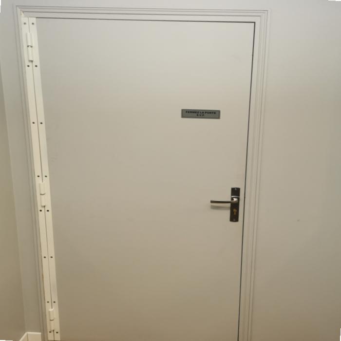 barre de pivot comment blinder une porte soi-même