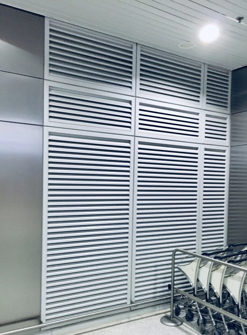 grille de ventilation sur mesure en acier avec finition peinture epoxy